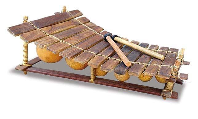 alat musik Ladolado