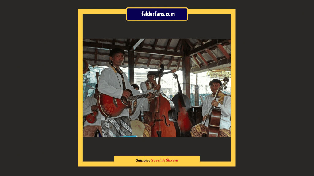 alat musik tradisional jakarta - keroncong tugu